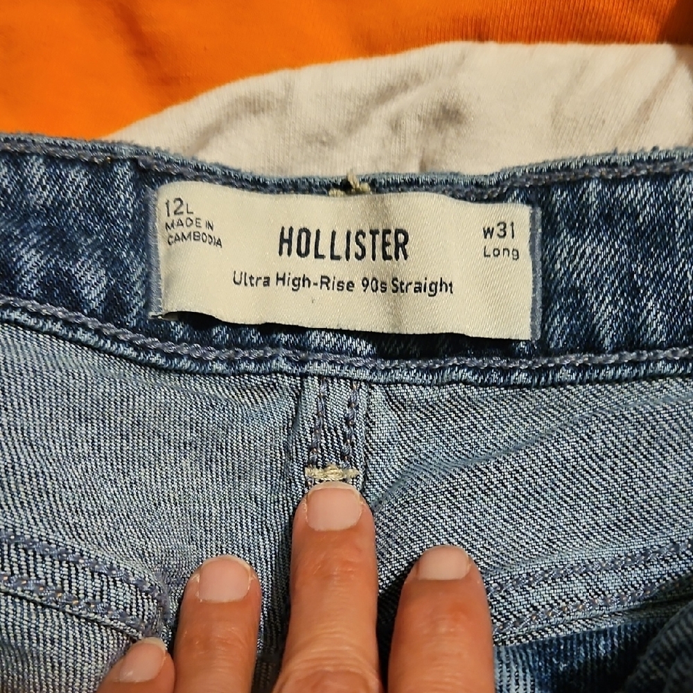 Hollister Light Blue High-Rise Straight Jeans